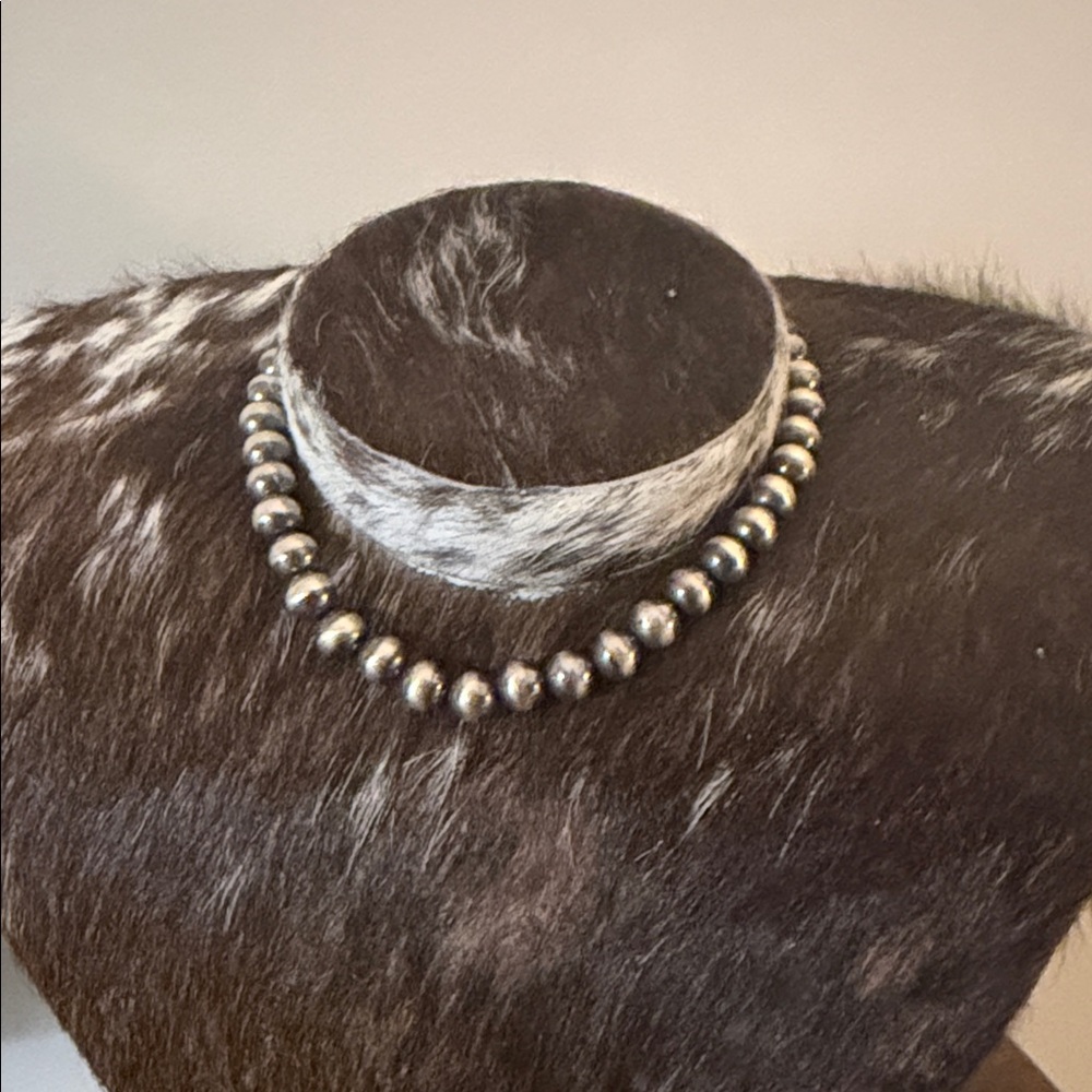 STERLING SILVER  Navajo Beaded Necklace